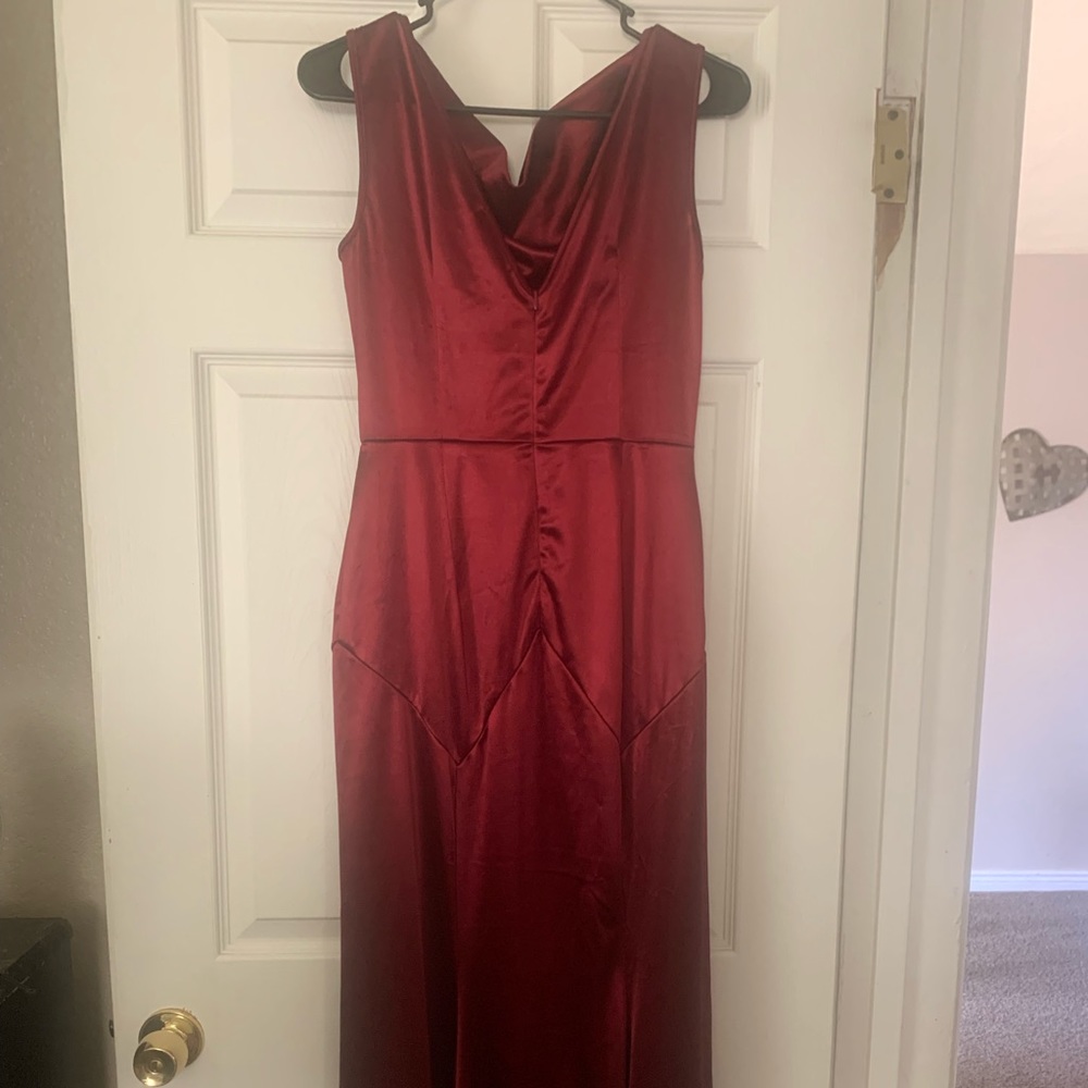Beautiful maroon long form fitting dress